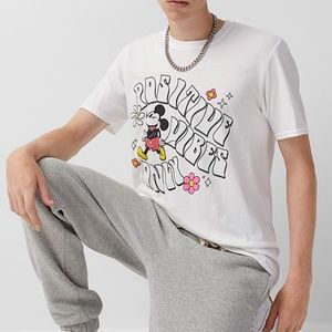 Disney Positives vibes only Mickey Mouse tee NWT